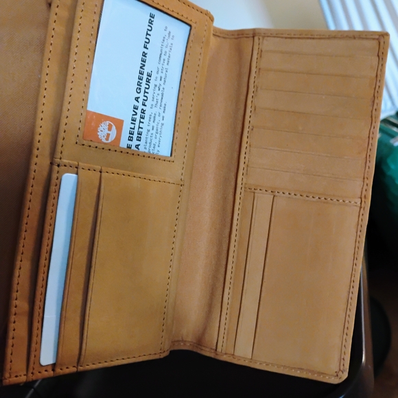 Timberland Tan Suede Leather, Unisex Wallet - Picture 3 of 4